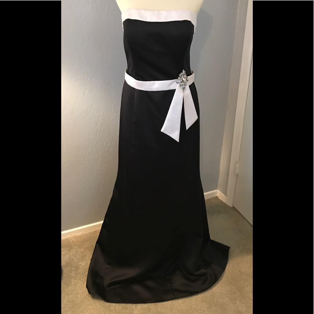 Black strapless mermaid formal dress MY Fashion